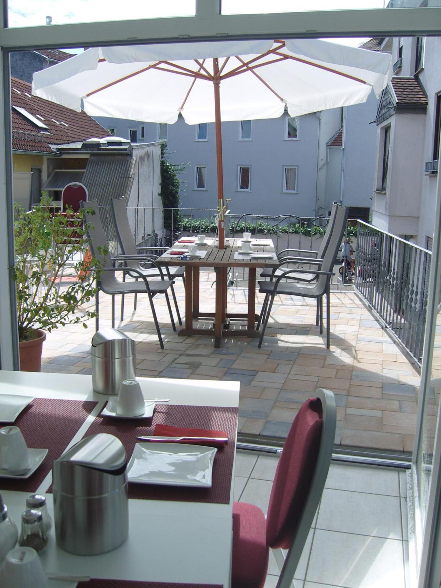 Zum Loewen Bad Homburg vor der Höhe Exterior foto